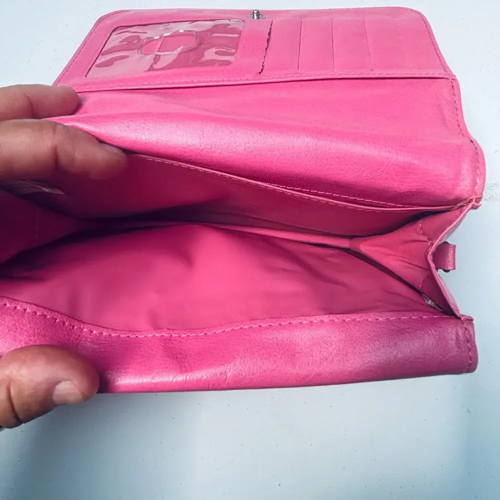 Buxton Pink Double Wallet Lots of Storeage Multiple Card Slots Very Clean